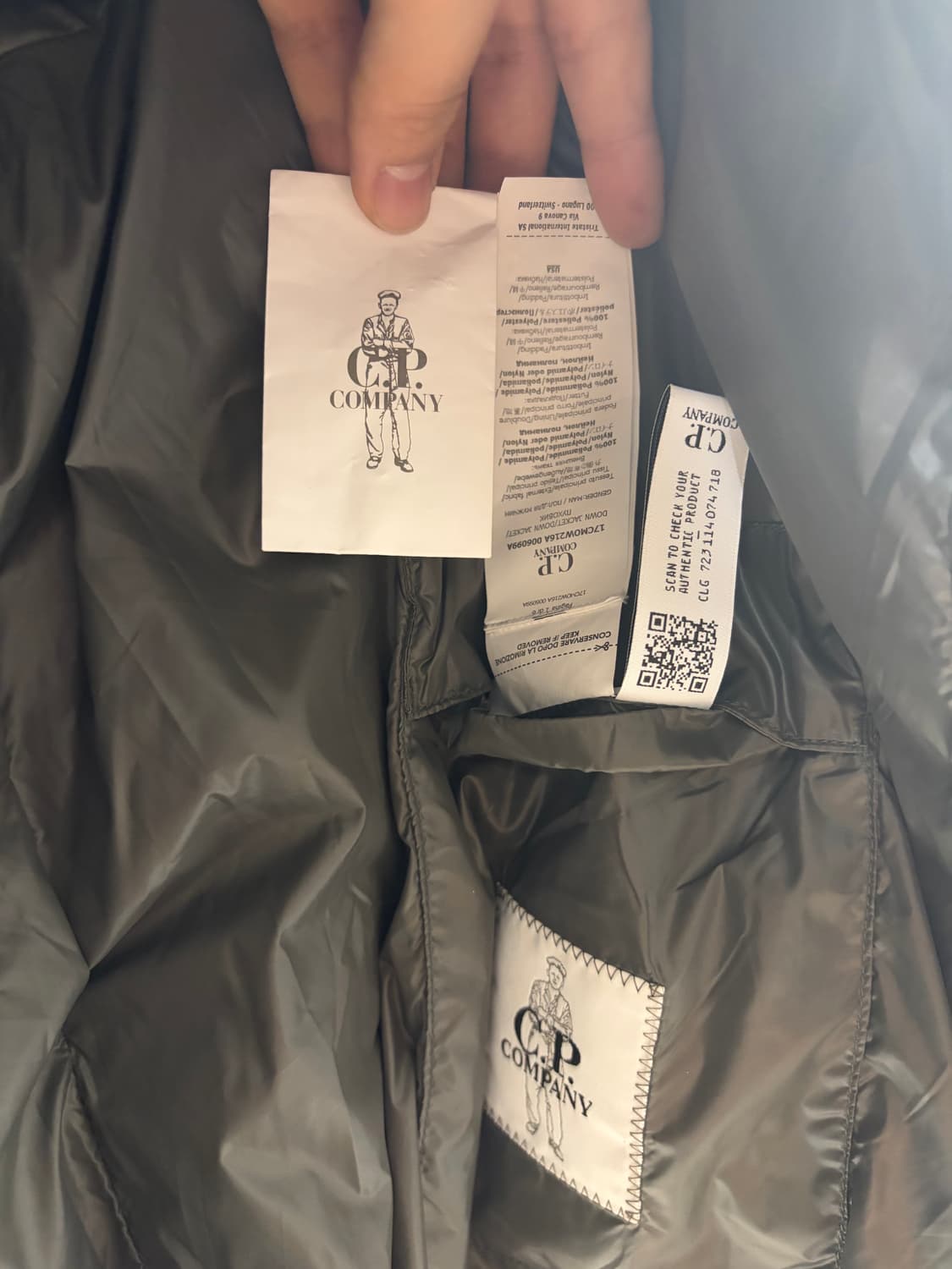 cp컴퍼니 24FW dd 쉘 리프 그린 L 판매합니다 상품이미지7