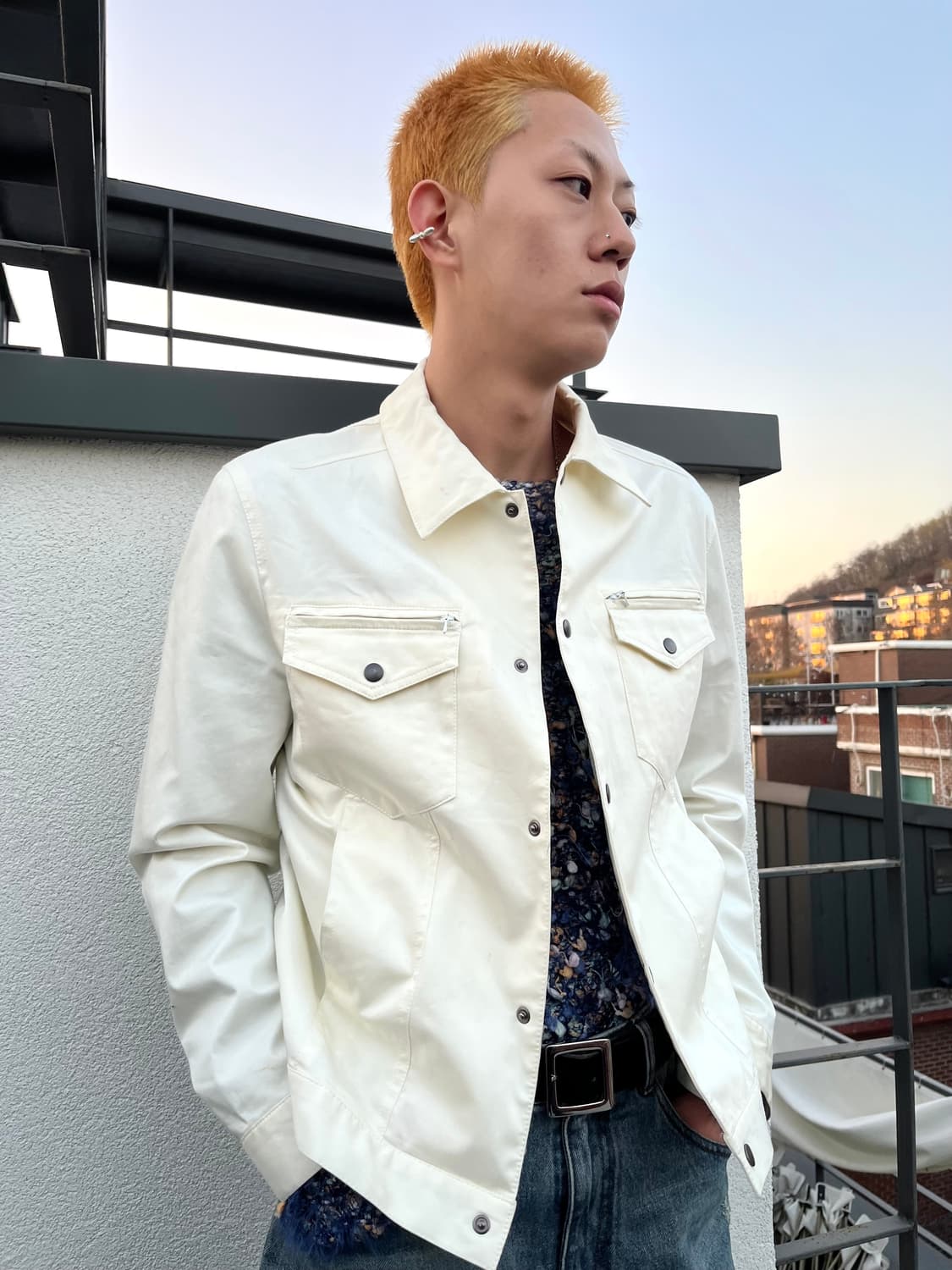 White Pocket Trucker Jacket 상품이미지1