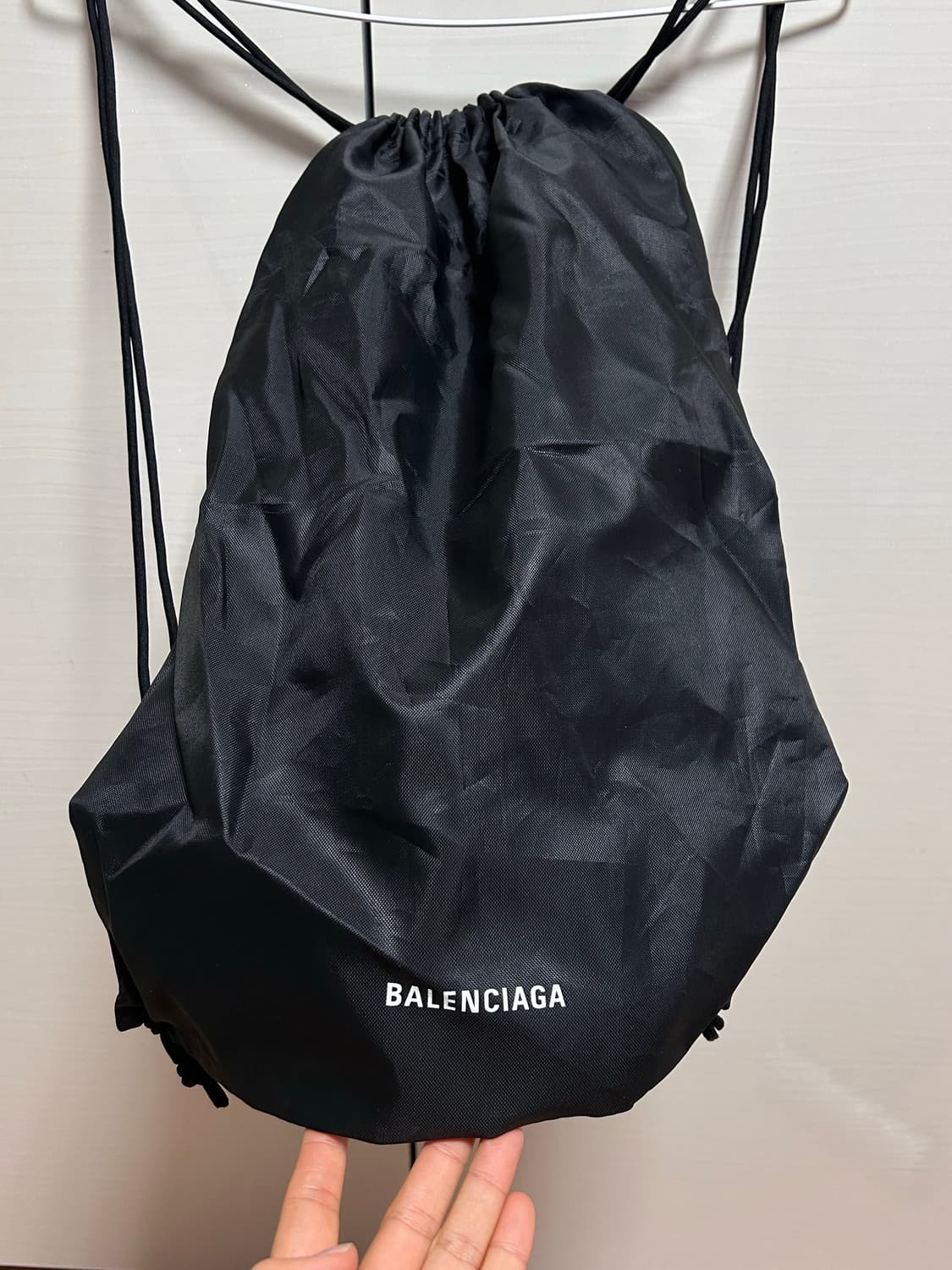 발렌시아가 타이렉스 스트링백 상품이미지2