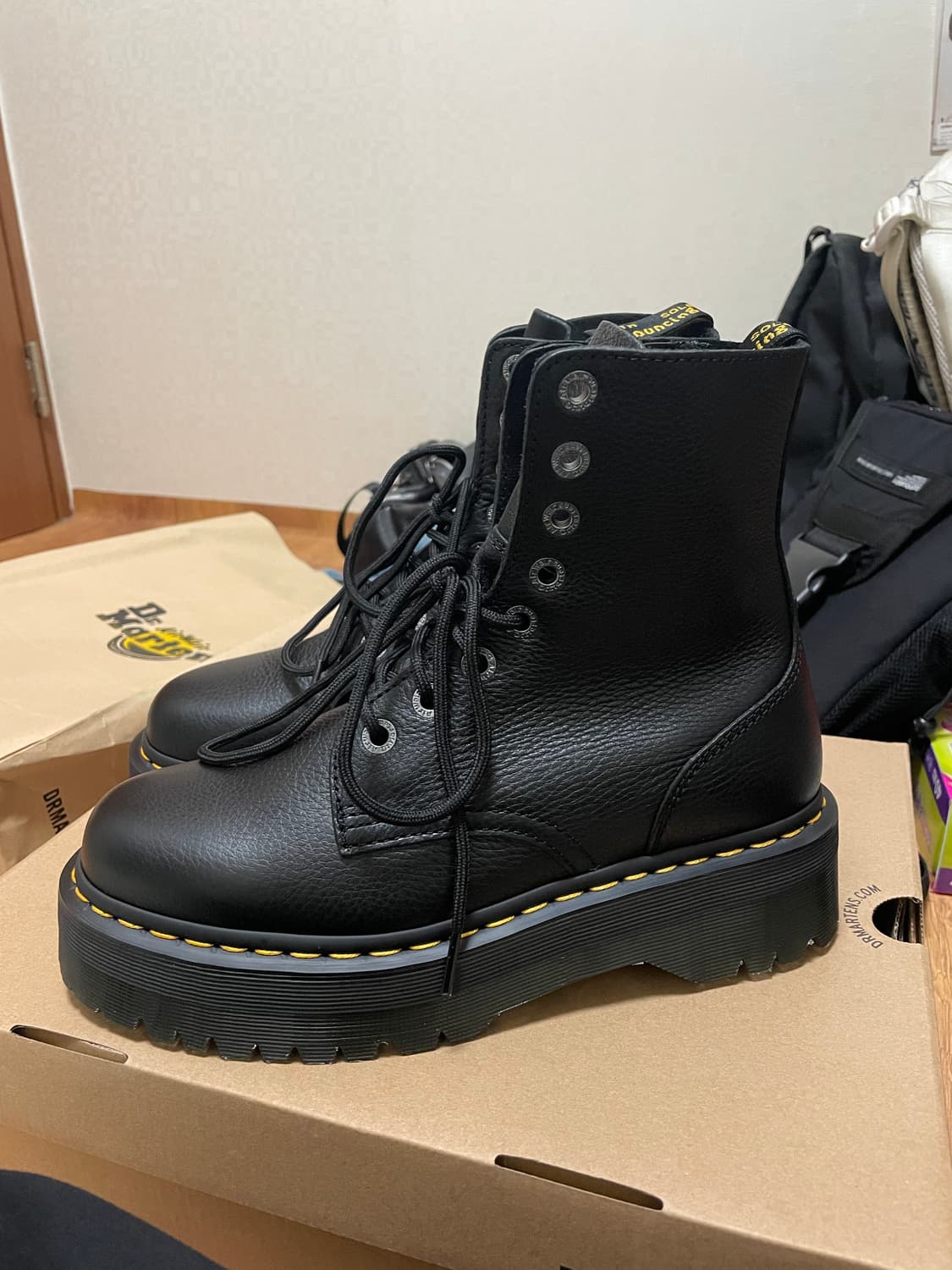 닥터마틴 제이든 3 워커 270 상품이미지1