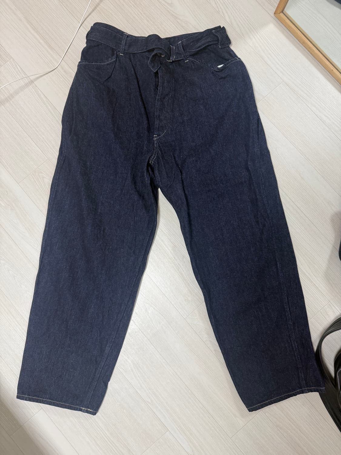 코모리 데님 벨티드팬츠 인디고 4 사이즈 상품이미지1