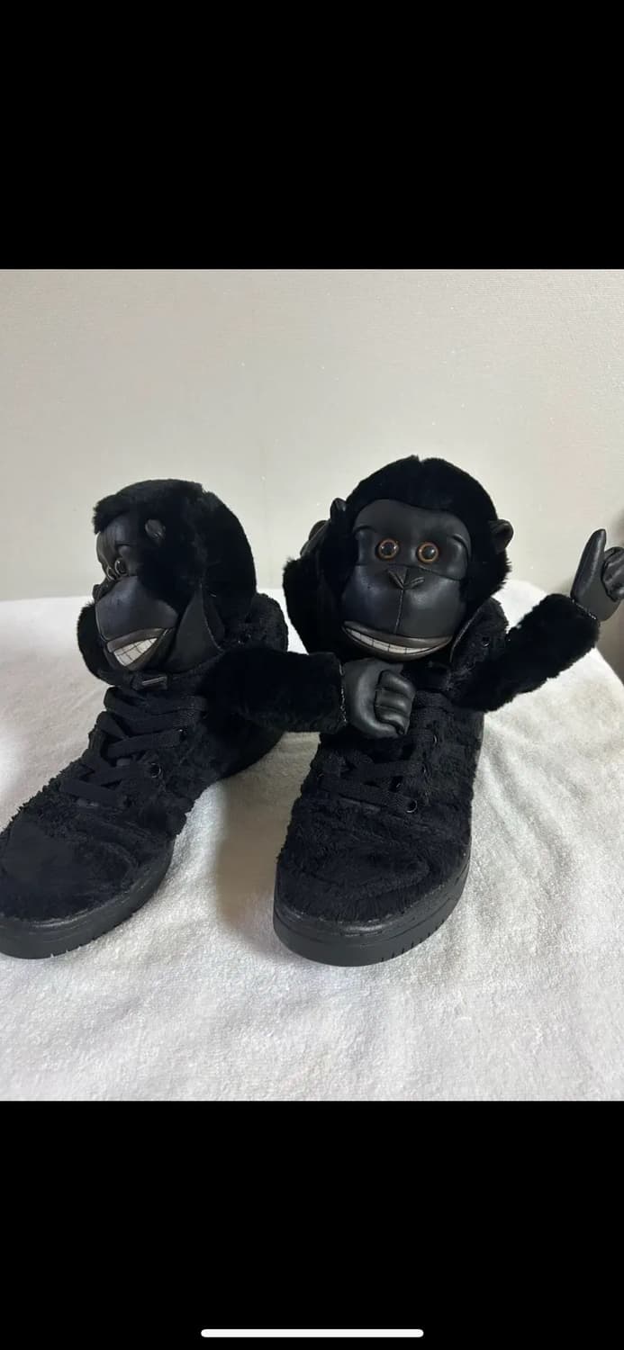 제레미스캇 아디다스 235 상품이미지1