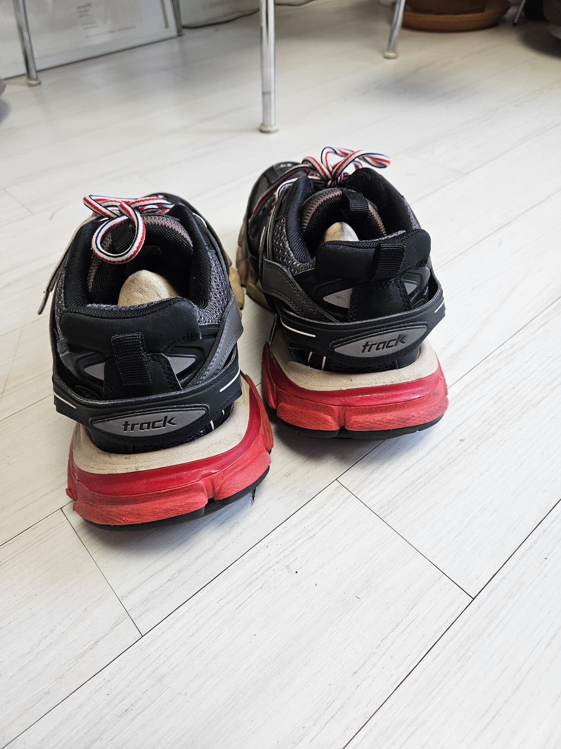 발렌시아가 트리플s 블랙/레드 42사이즈 상품이미지2