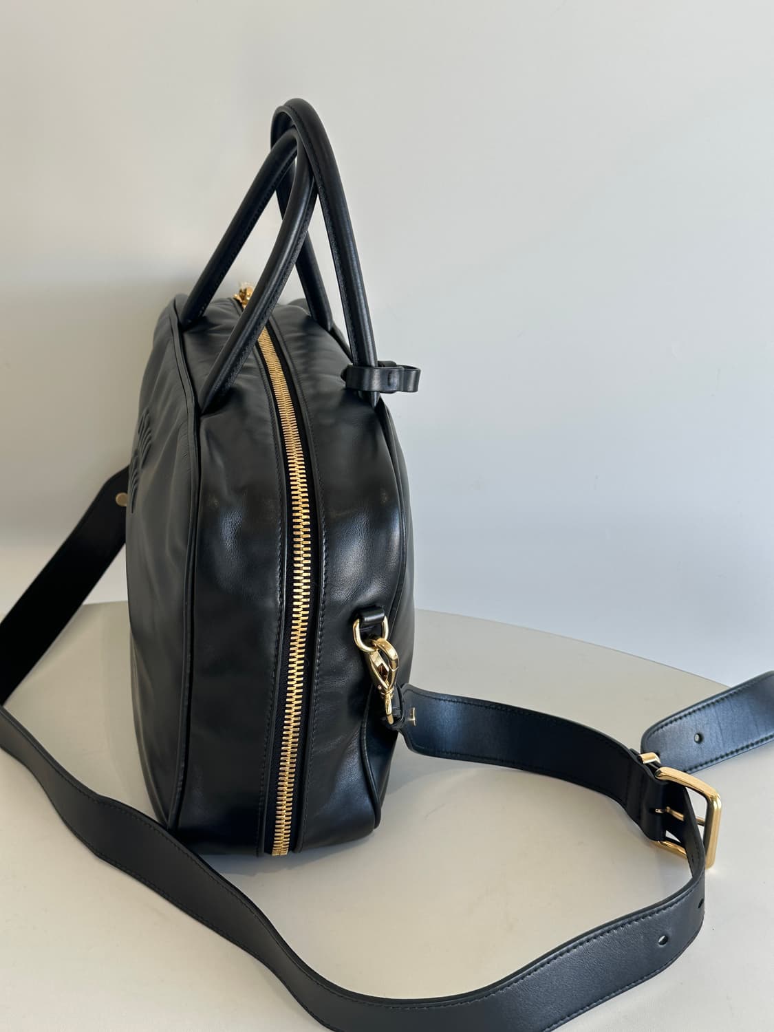 미우미우 가죽 탑 핸들 보백 상품이미지3