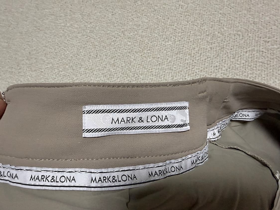 마크앤로나 골프 스커트 여성용 28인치 상품이미지4