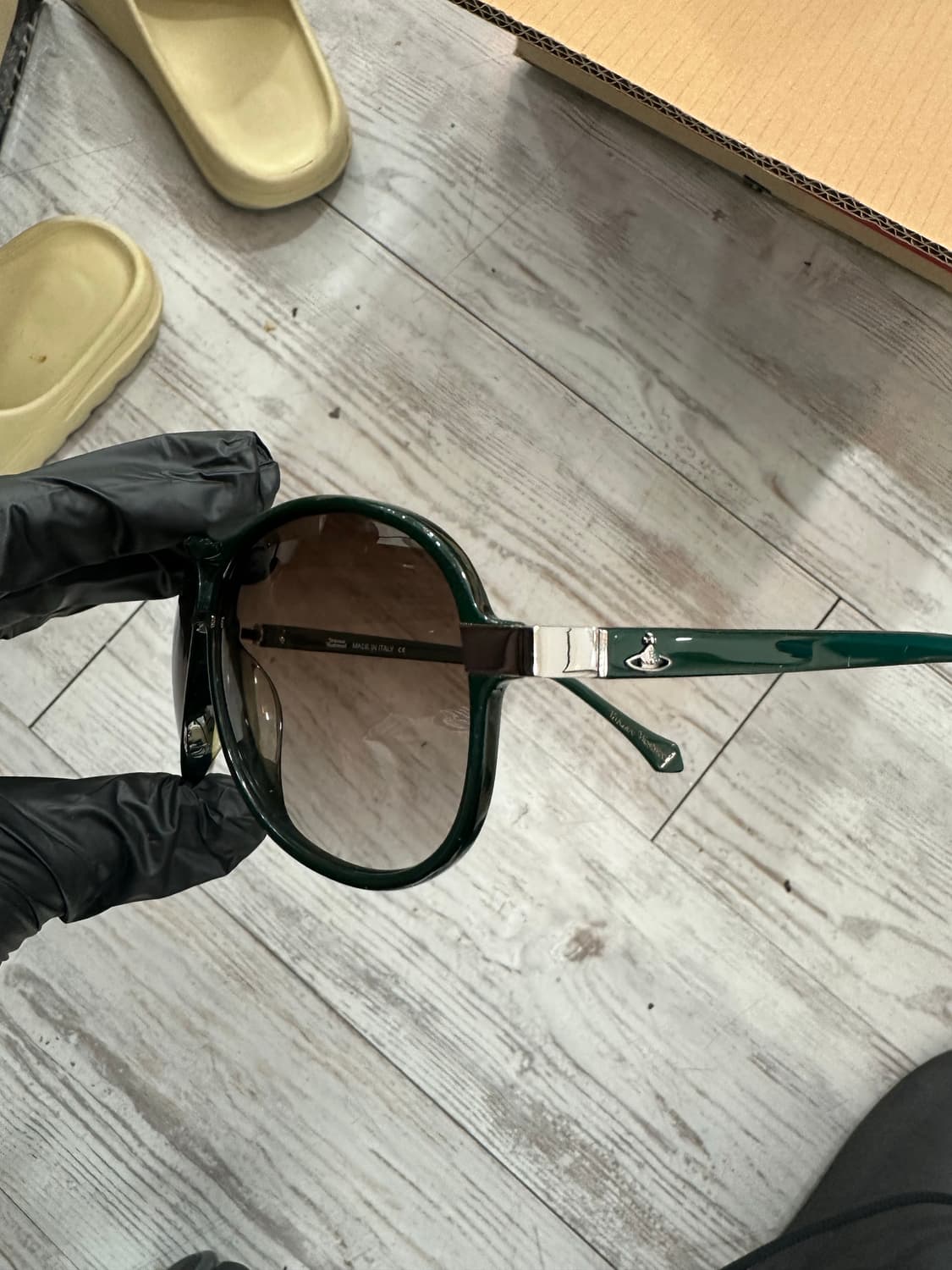 [새상품 무료배송] 비비안웨스트우드 Made in Italy 선글라스 상품이미지2