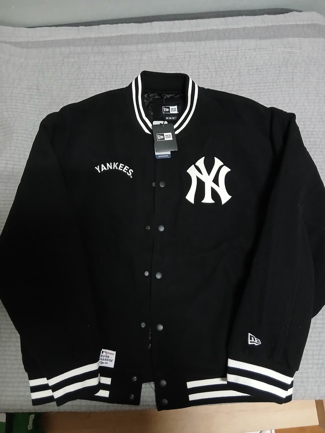 (새상품) 뉴에라 뉴욕양키스 월드시리즈 패치 자켓 해외XL (110) 상품이미지2