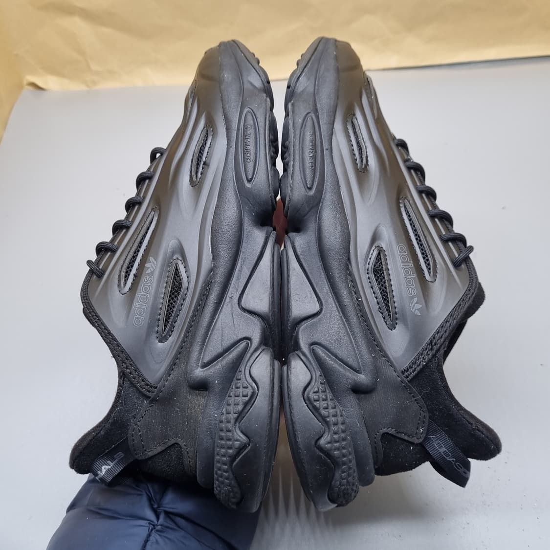 아디다스 오즈위고 셀록스 여성운동화240  상품이미지5