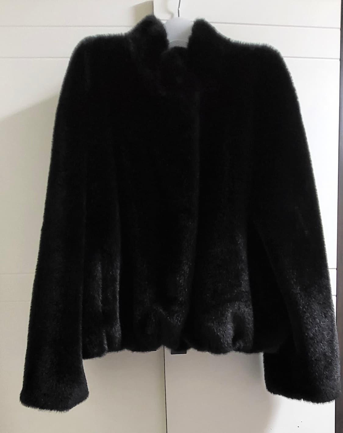 오어 리아퍼 점퍼 블랙 Ore ria fur jumper 에코퍼 상품이미지3