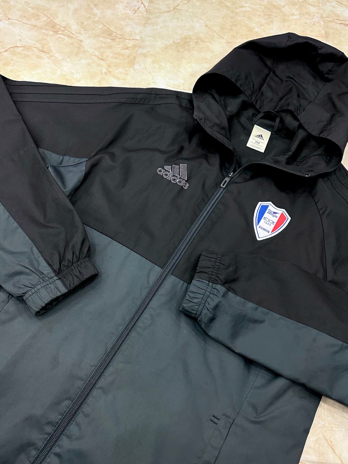 아디다스 수원삼성 블루윙즈 바람막이 상품이미지2