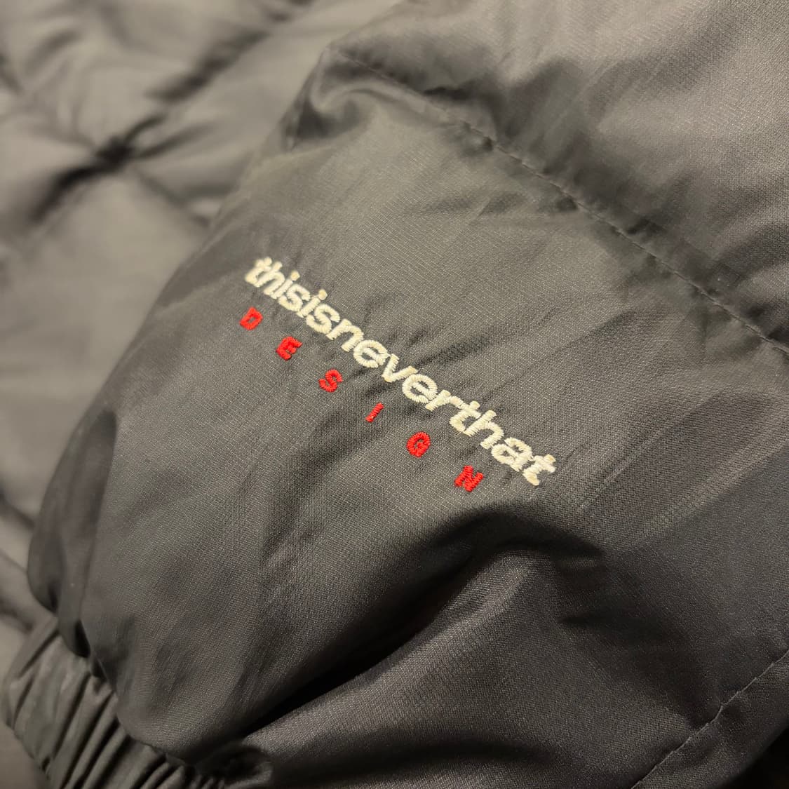 [L] 디스이즈네버댓 퀼팅 블랙 오렌지 패딩 B330 상품이미지4