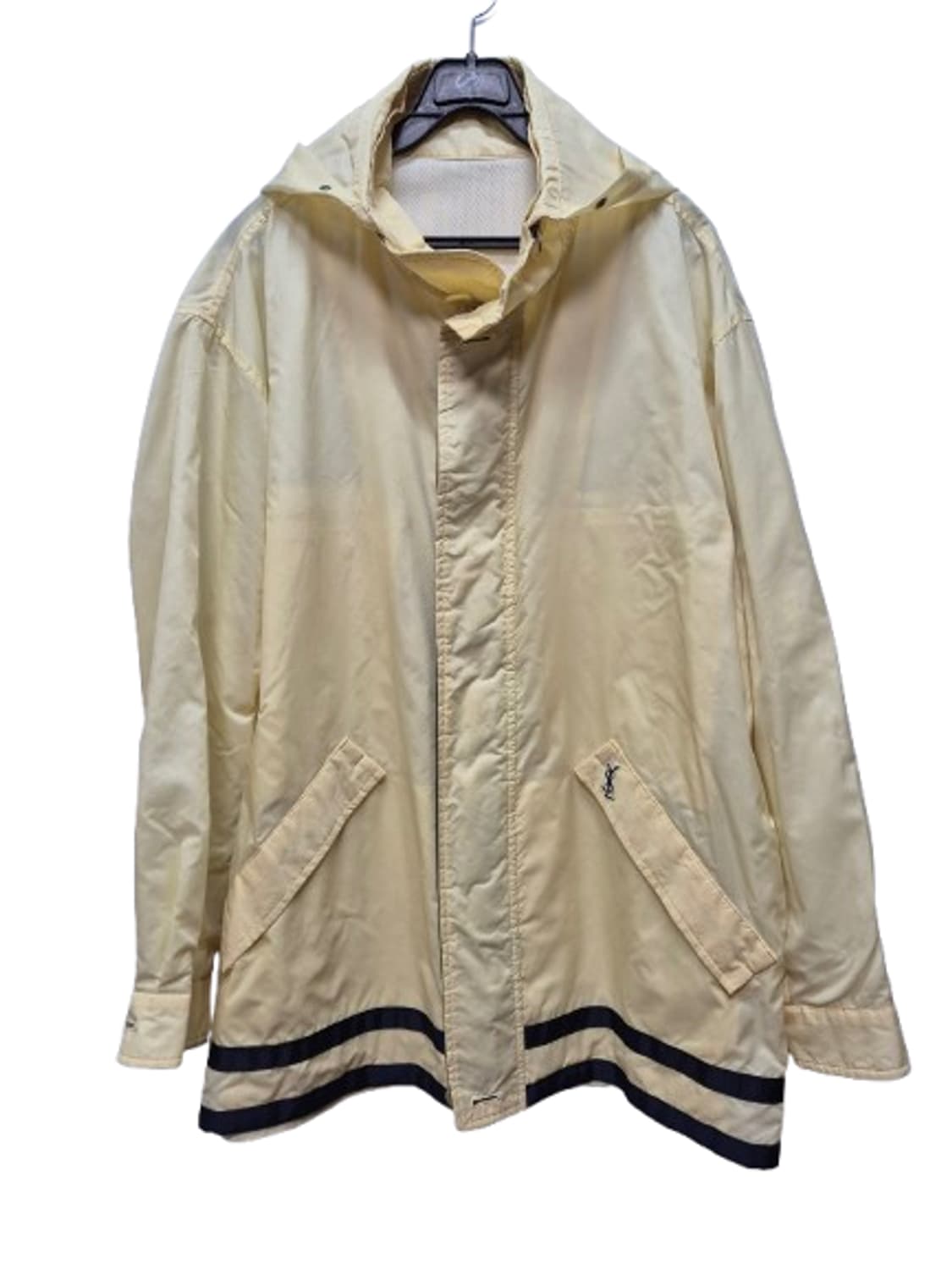 입생로랑  빅로고 바람막이 상품이미지2