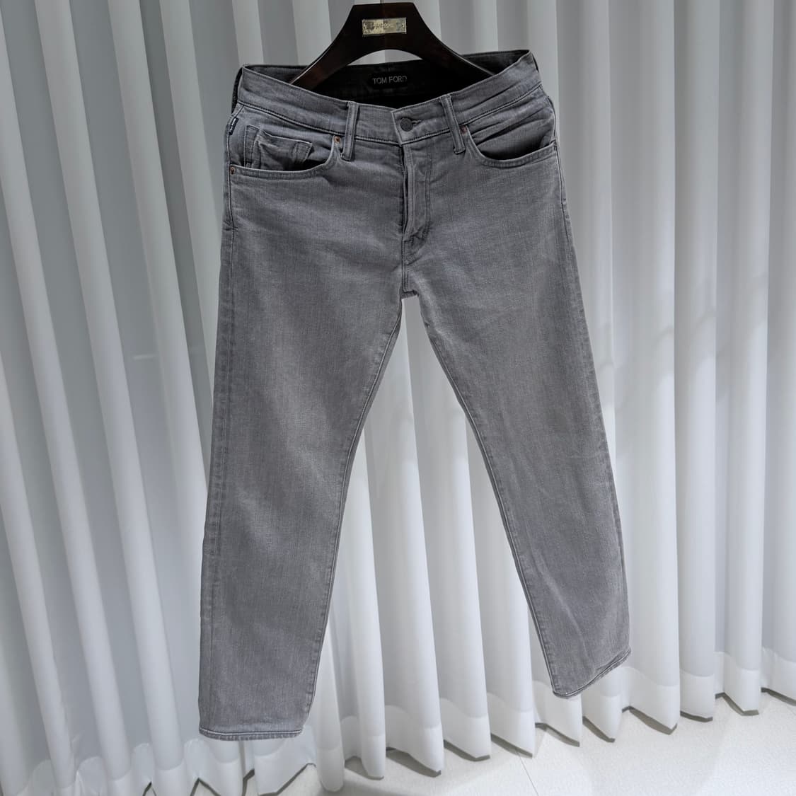 (A+/30) / 톰포드 스웨이드 패치 슬림핏 데님팬츠 상품이미지3