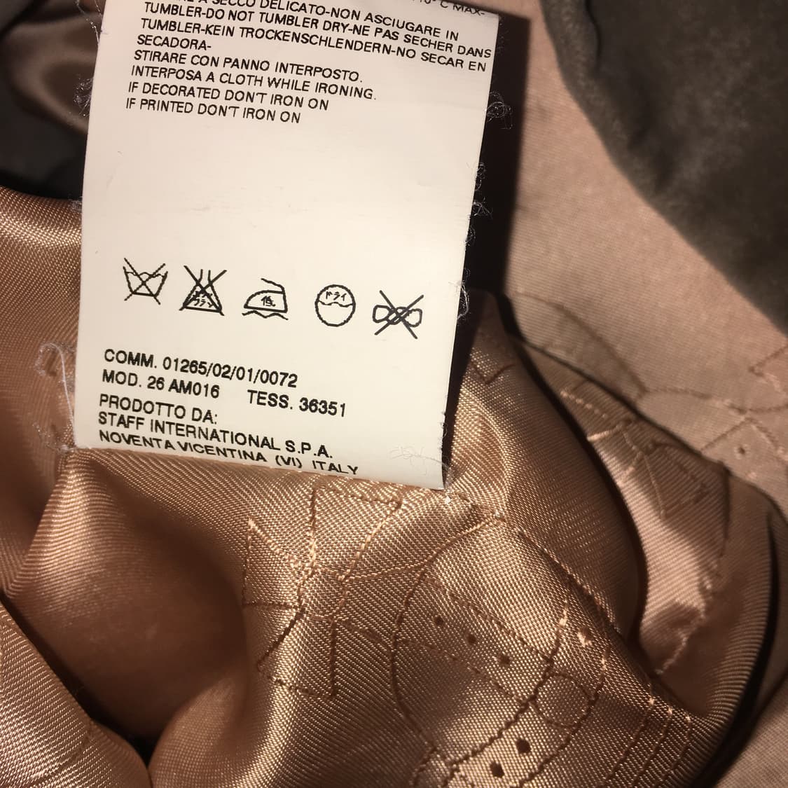 vivienne westwood 벨벳 카라 코트 상품이미지9