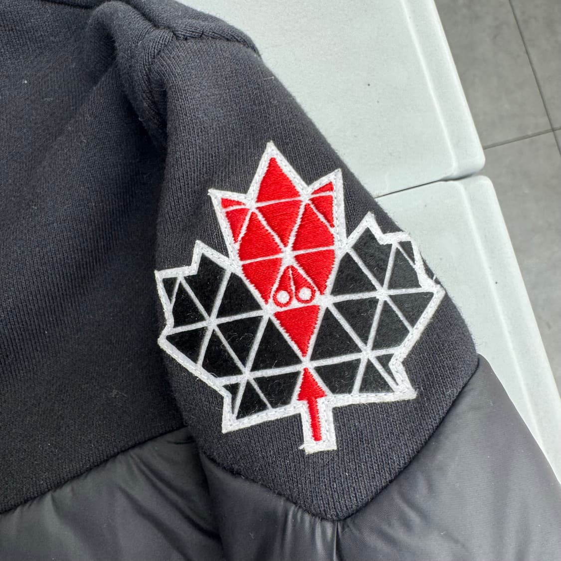 무스너클 후드집업 상품이미지6