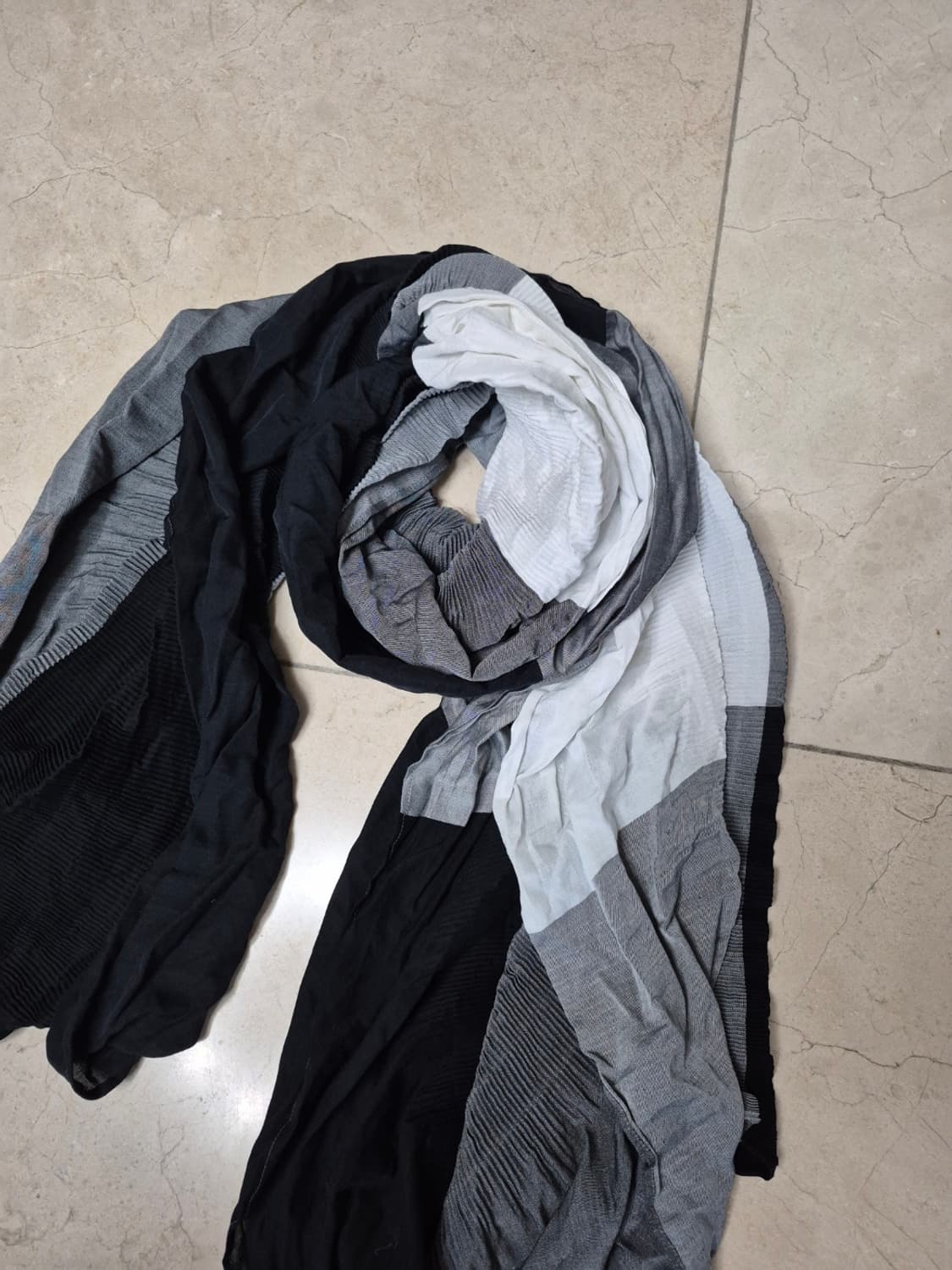 이세이미야케 플리츠플리즈 스카프(리미티드) 상품이미지3