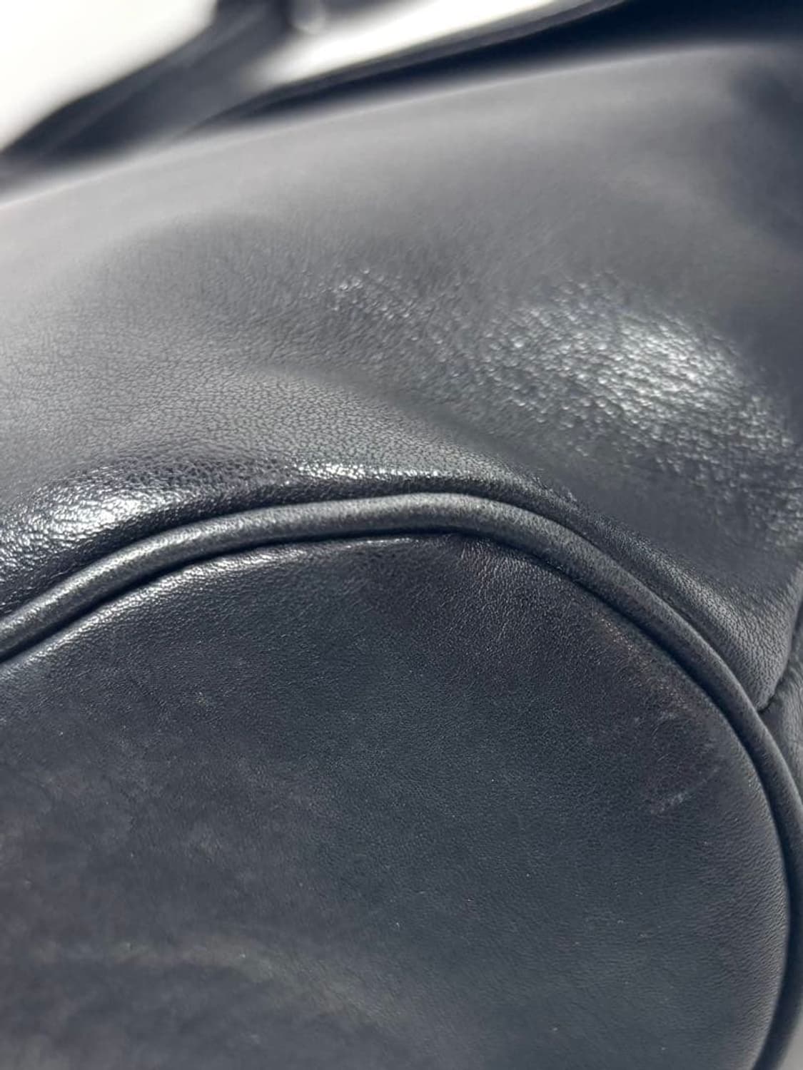 이세이미야케 im product 소가죽 숄더백 상품이미지5