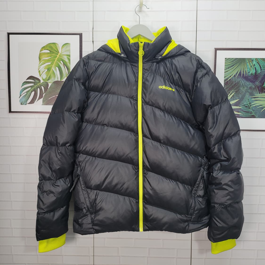 아디다스 다운 후드 패딩 자켓 점퍼 남여공용 100사이즈 상품이미지2