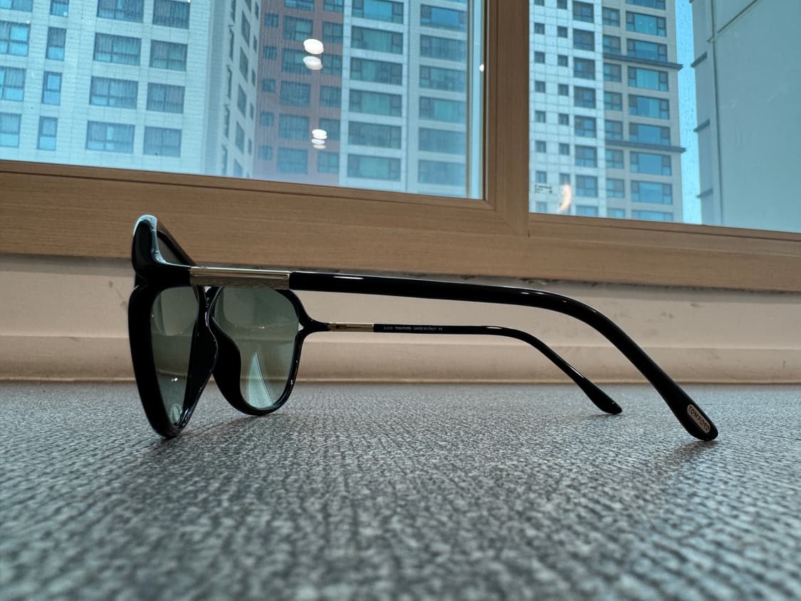 Tom Ford K0249TF 빅 캣아이 선글라스  상품이미지8