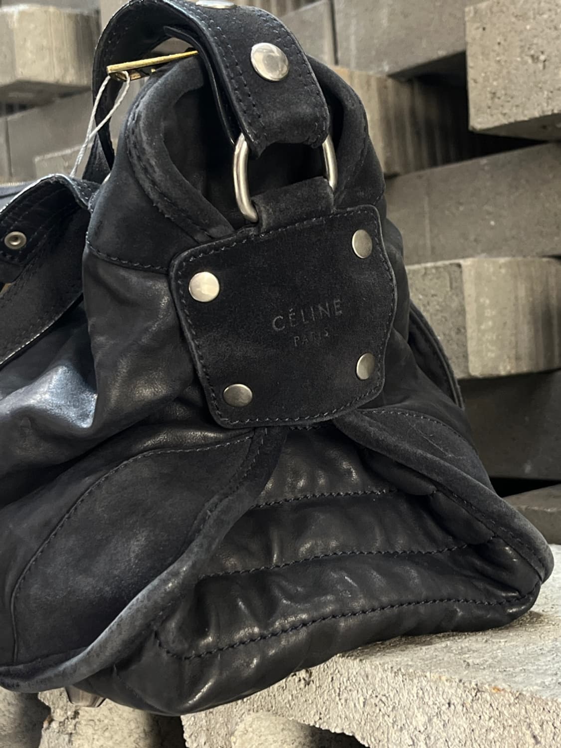 셀린느 레더 숄더 백 상품이미지5