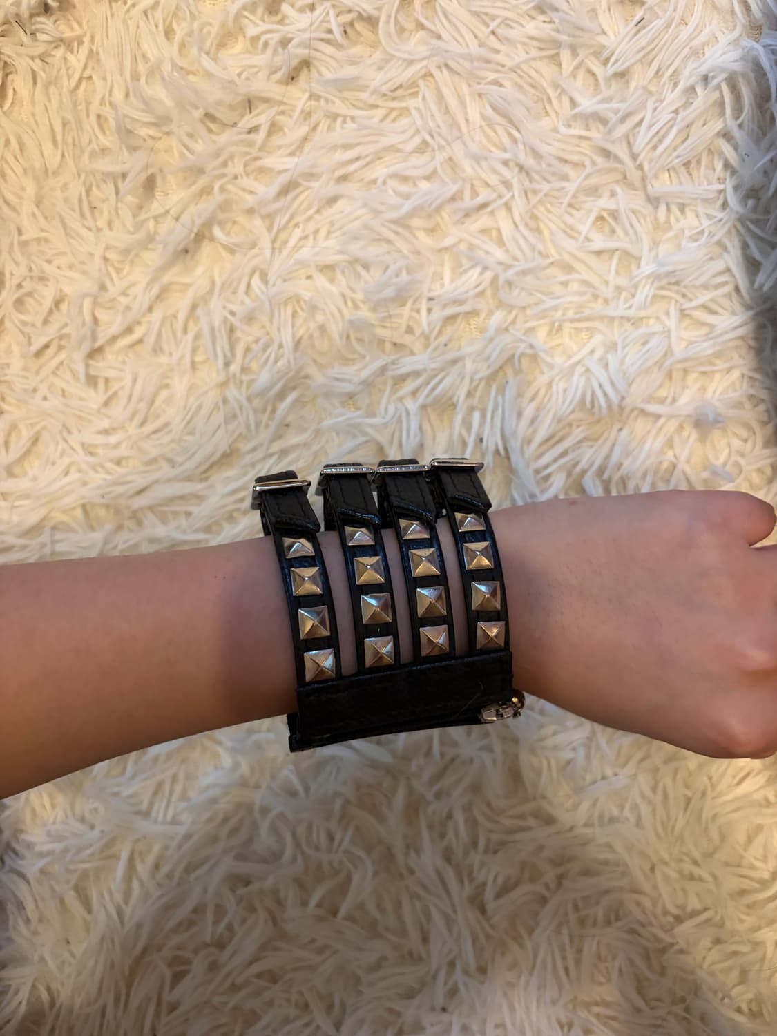 히스테릭 글래머 아카이브 레더팔찌 상품이미지1