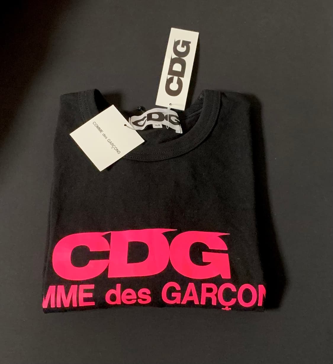 (새상품) 꼼데가르송 CDG 핑크 로고 반팔 티셔츠 M 상품이미지2