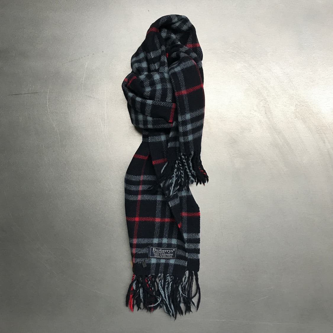 버버리 정품 캐시미어 머플러 네이비 상품이미지1