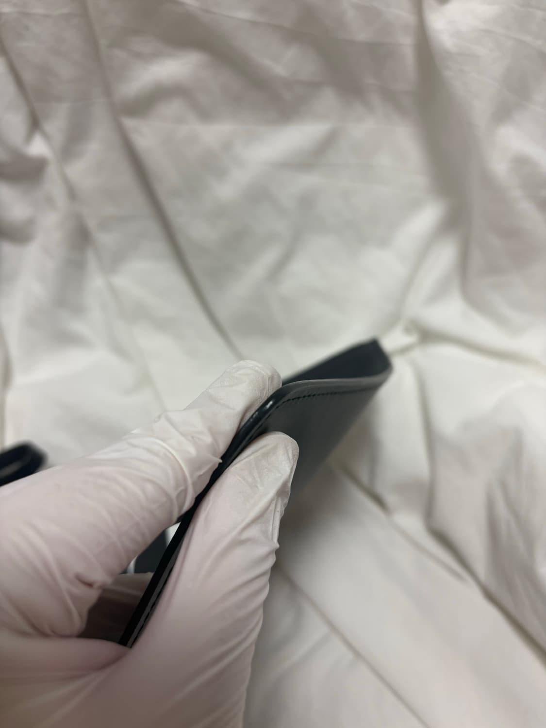 발렌티노 VLTN 카프스킨 클러치 상품이미지5