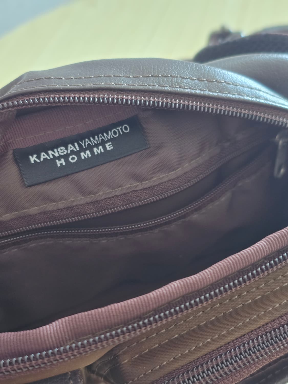 야마모토 간사이 포켓 브라운 숄더백 상품이미지5