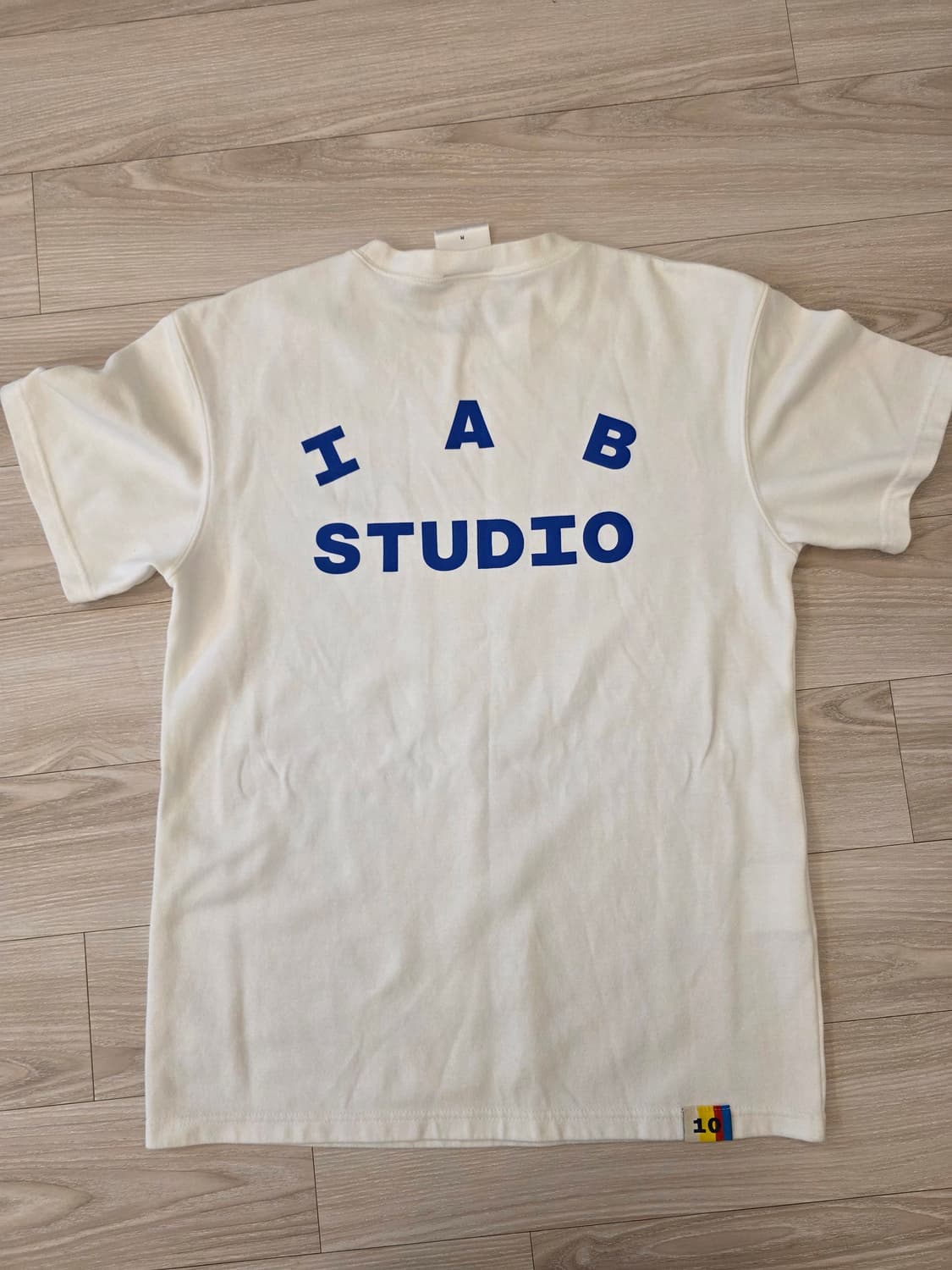 아이앱 스튜디오 10주년 반팔 화이트 M 상품이미지2