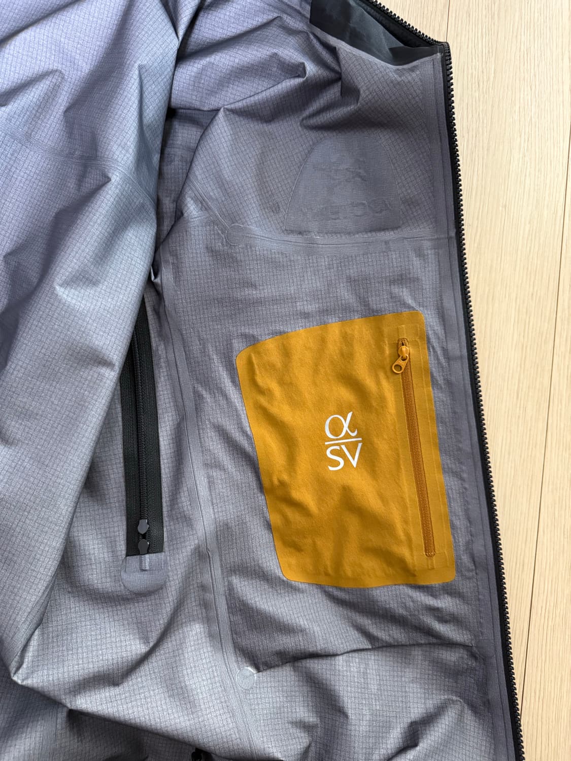 아크테릭스 알파 sv 24k m 상품이미지3