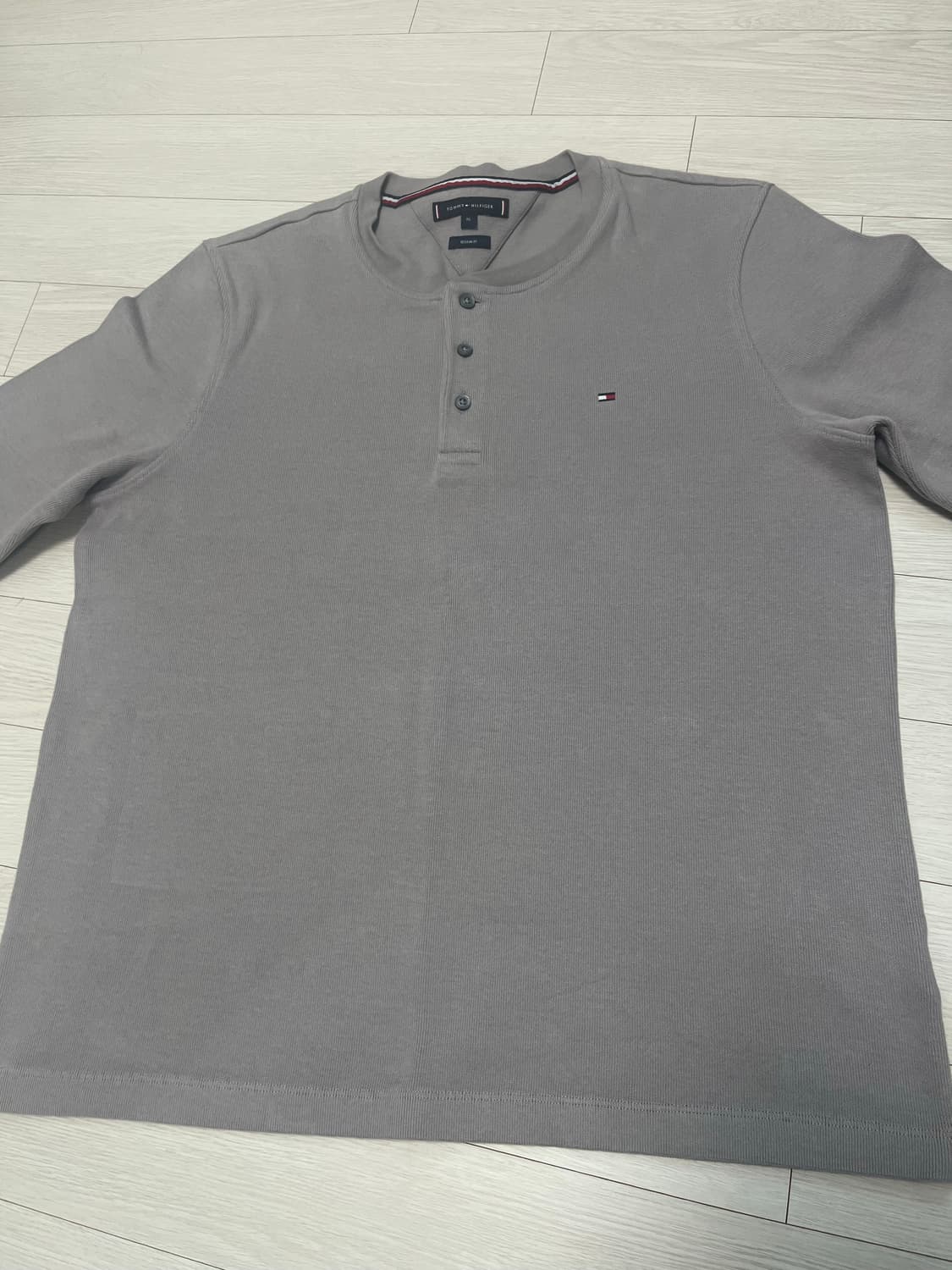 타미힐피거 헨리넥 니트 그레이베이지 XL 상품이미지2