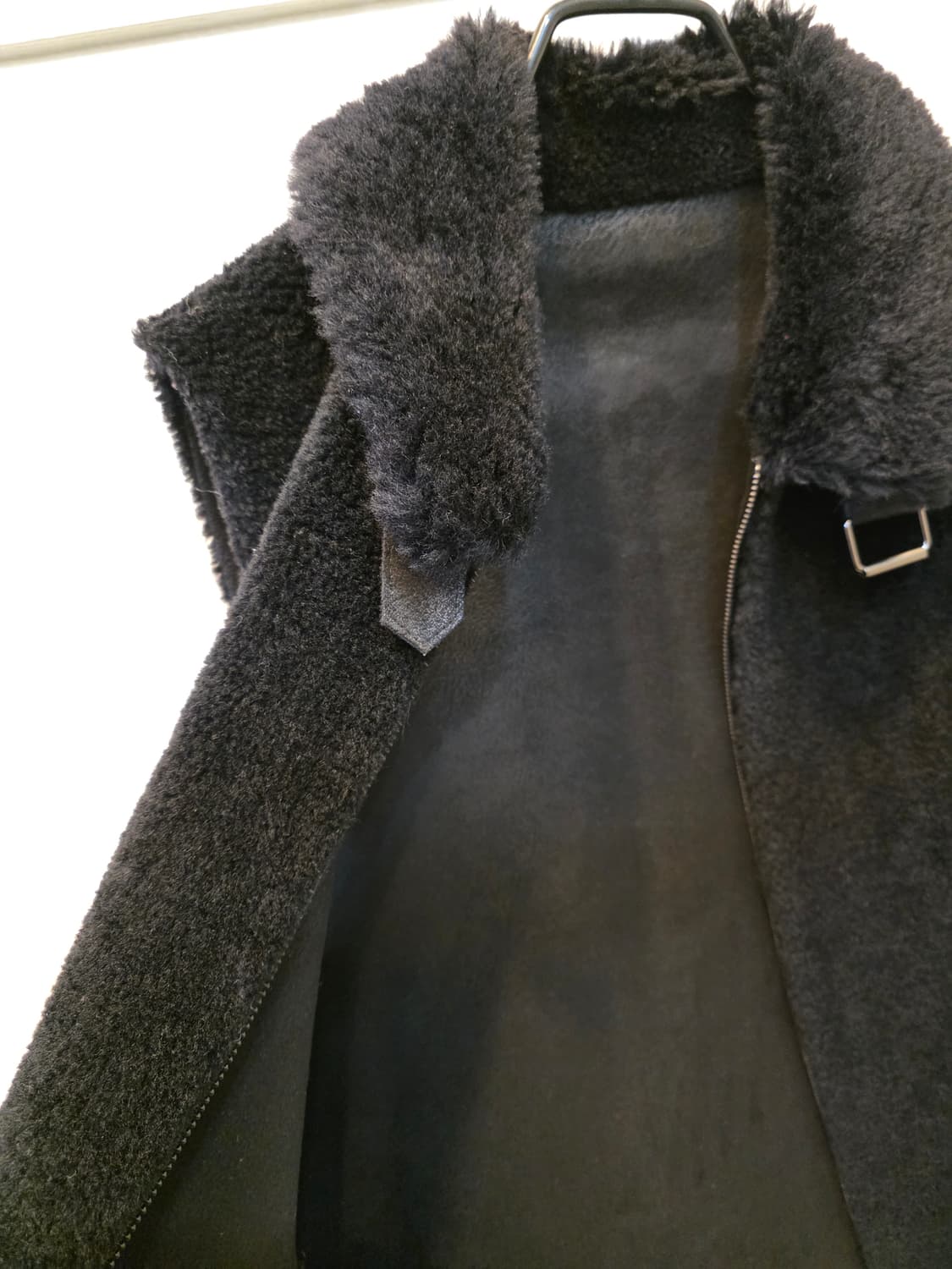 조르쥬 레쉬 양모조끼 블랙 77 상품이미지4