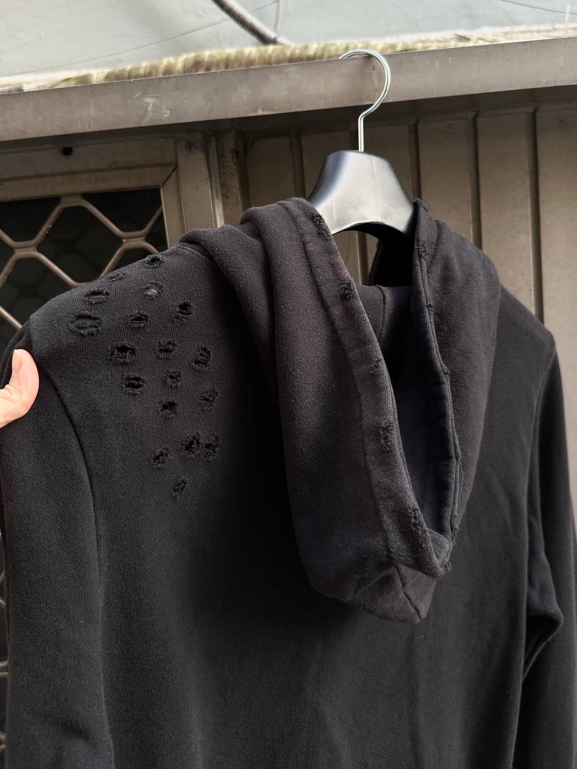 Distressed cut line 2way hood black 상품이미지6