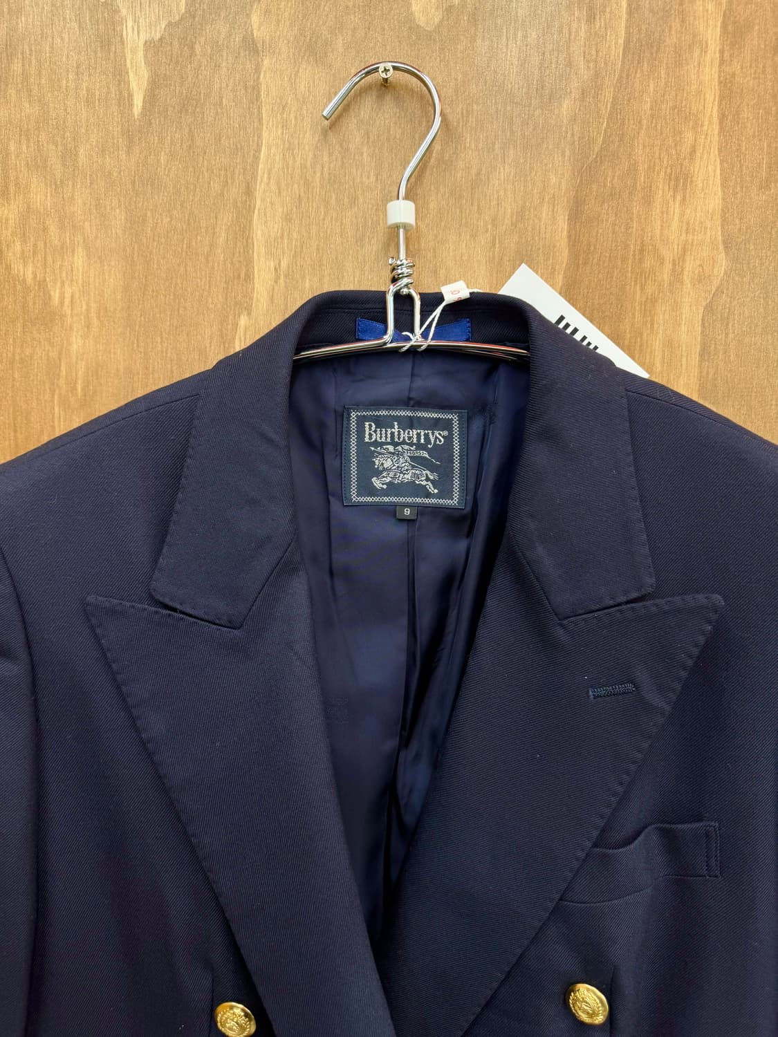 버버리 금장 테일러드 자켓 상품이미지3