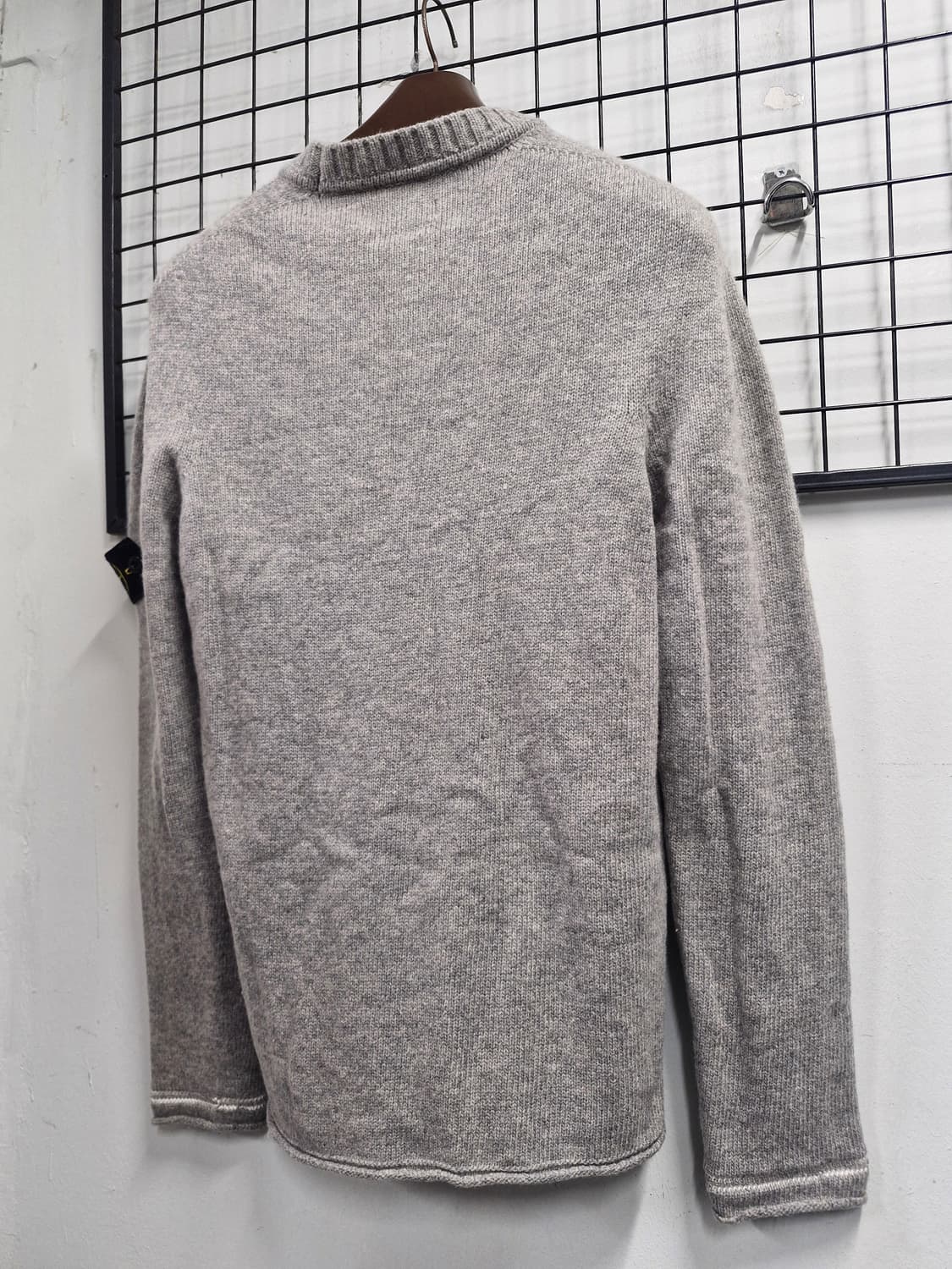 95M 스톤아일랜드 울 니트 스웨터 그레이 상품이미지8