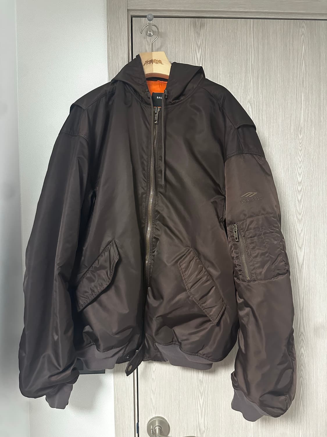 4) 발렌시아가 3B 봄버 브라운 상품이미지1