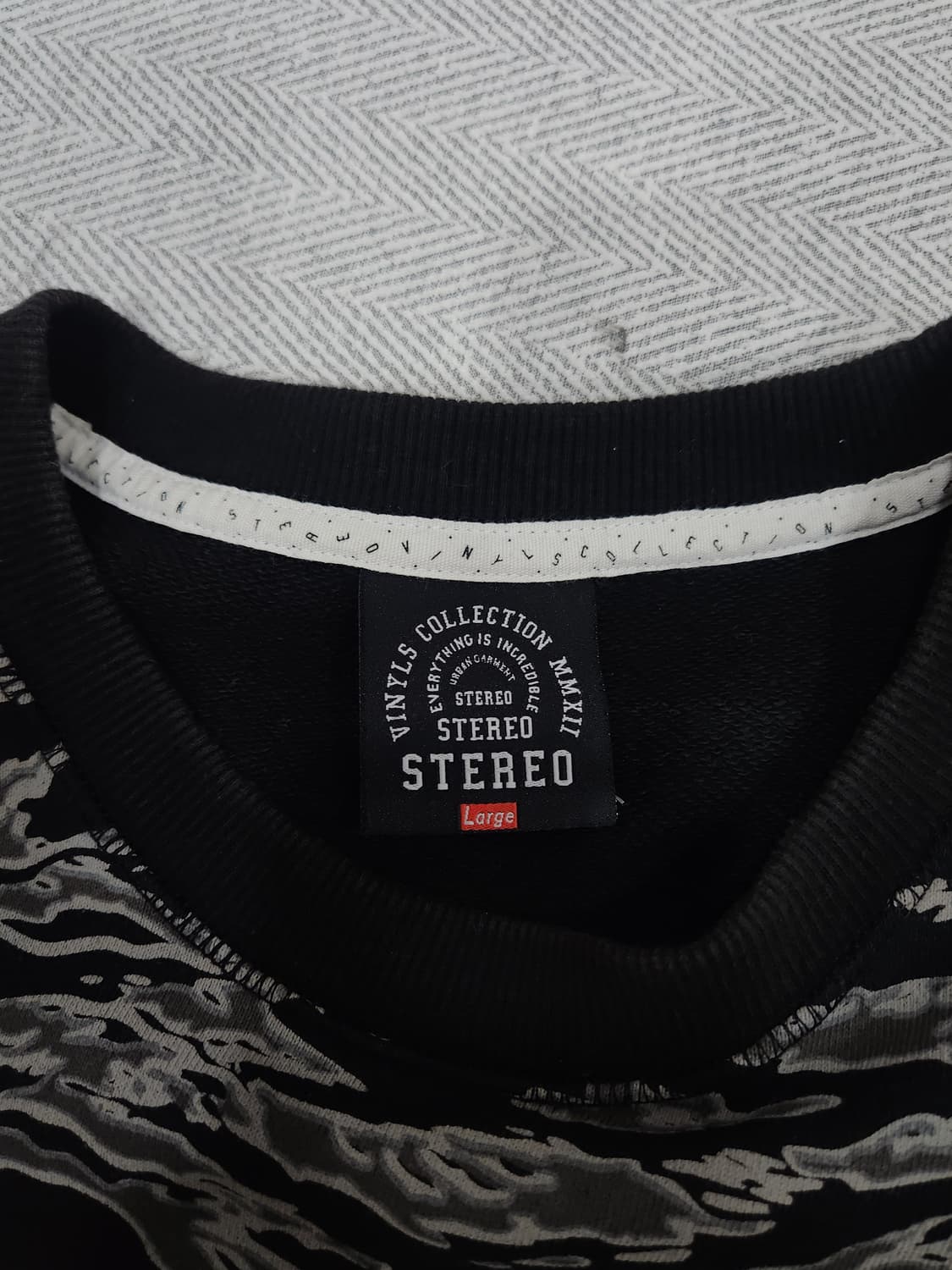 스테레오바이널즈콜렉션 카모 패턴 맨투맨 남성 100사이즈 상품이미지5