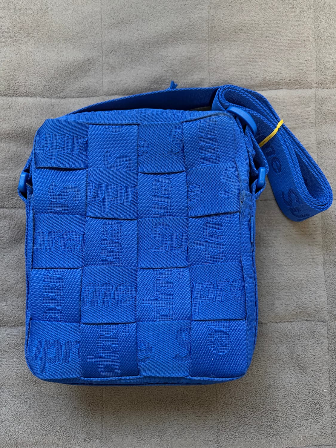 슈프림 우븐 숄더백 로얄-24ss 상품이미지3