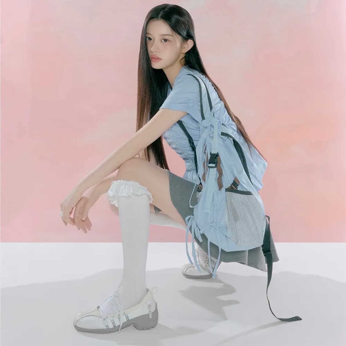 [x ILLIT] BLISS HEEL LACEUP SNEAKERS 상품이미지4