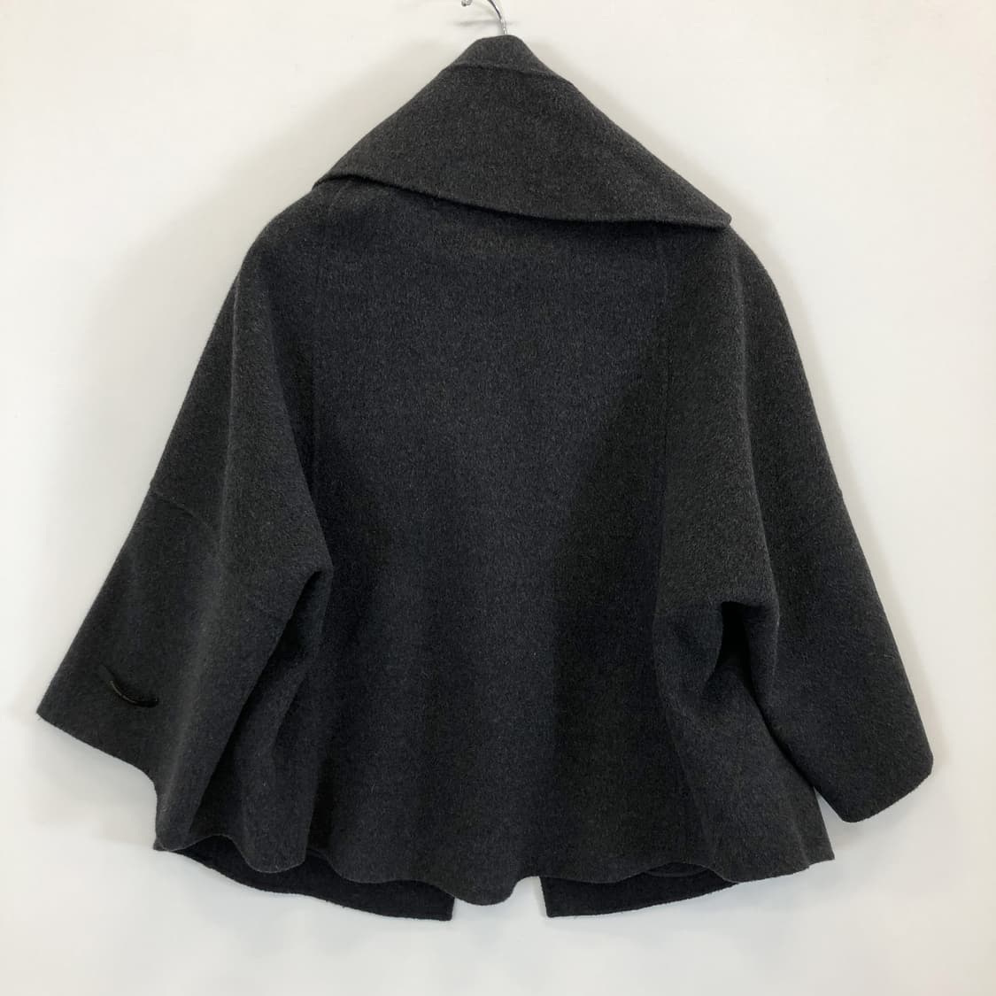 melbon 멜본 캐시미어 케이프코트 FREE  상품이미지4