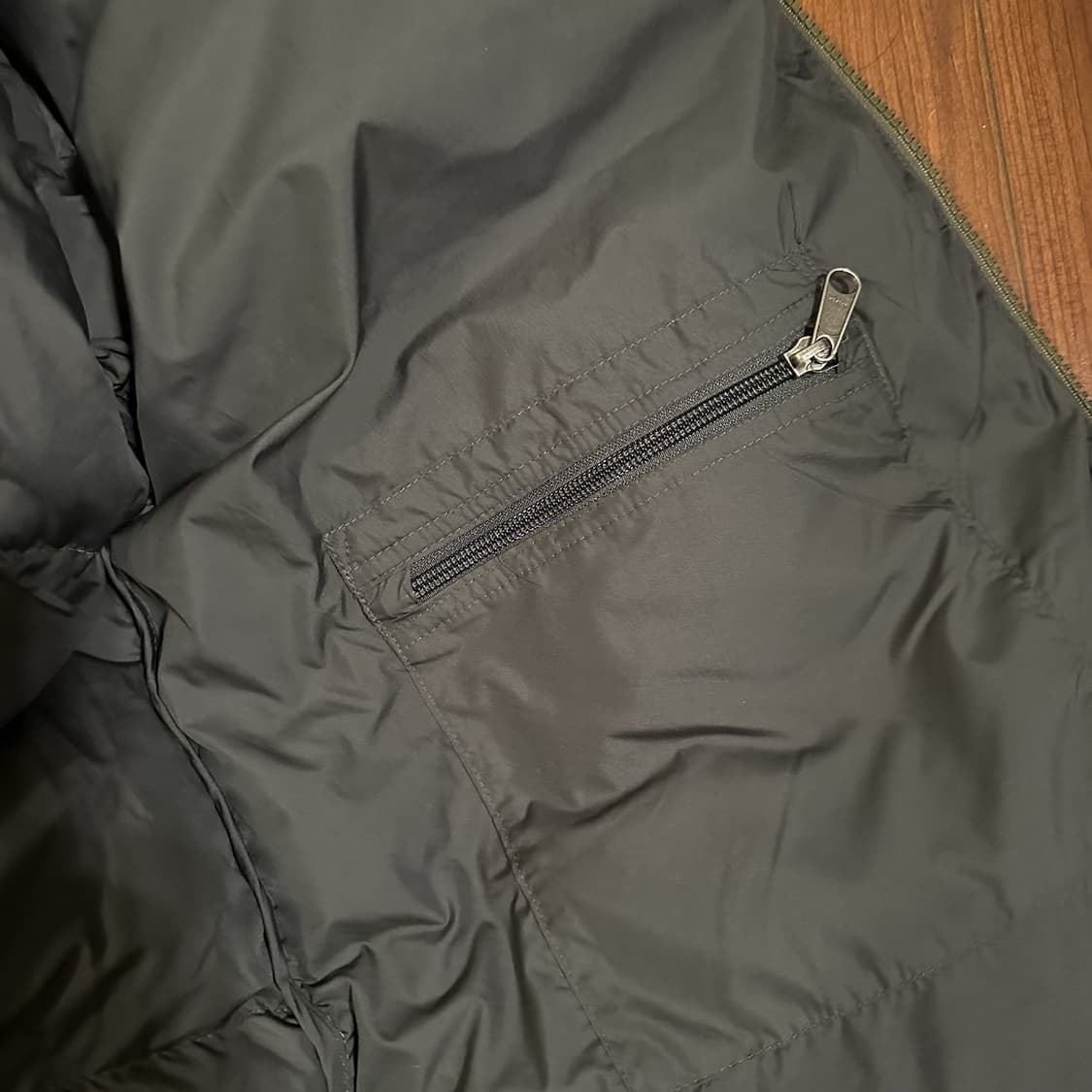 90s 노스페이스 700 다운 패딩 카키 올리브 자켓 상품이미지6