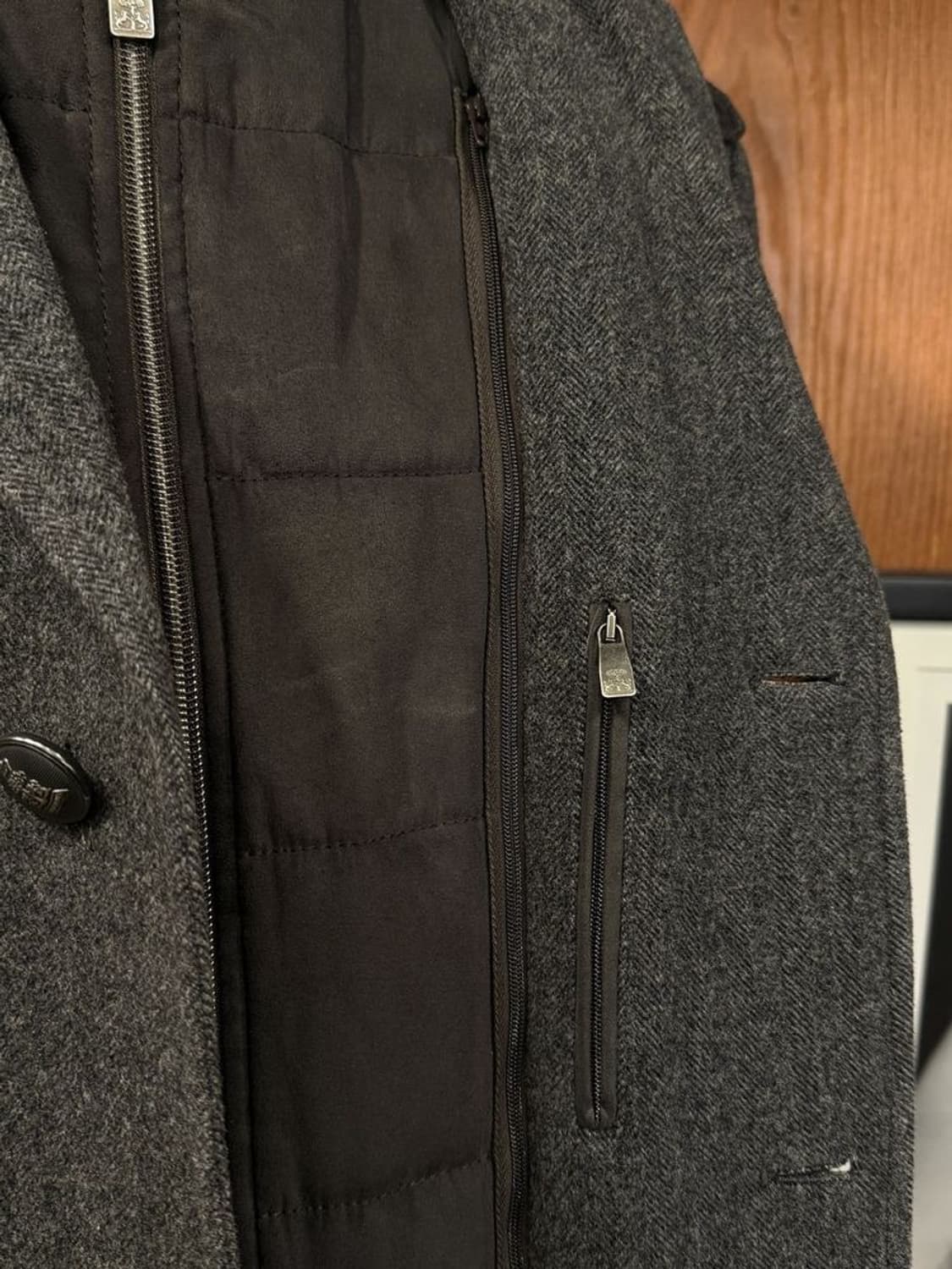 꼬르넬리아니 코트 상품이미지5