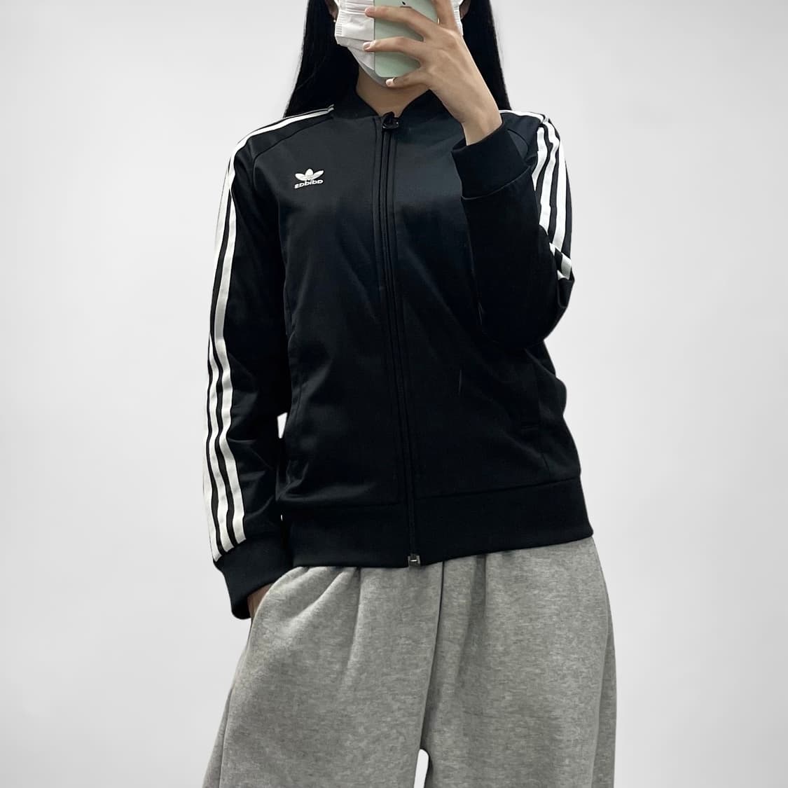 아디다스 우먼스 트랙탑 져지 블랙 상품이미지1