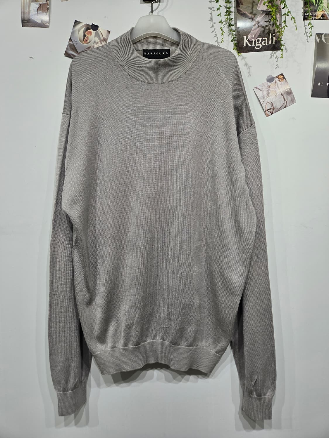 바라쿠타 모크넥 긴팔 니트 회색 상품이미지3