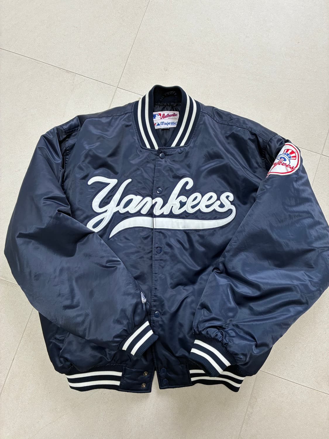 마제스틱 양키스 스타디움 재킷 상품이미지1
