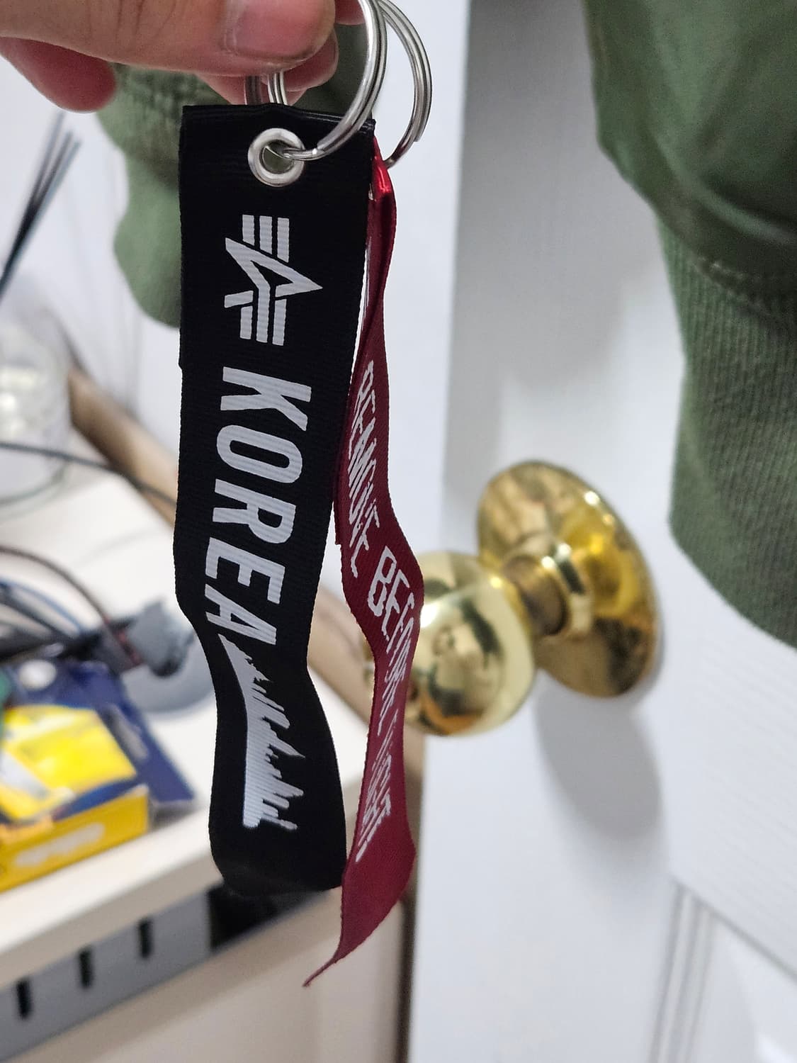 알파인더스트리 ma-1 자켓 레귤러 핏 세이지그린 s사이즈 상품이미지4