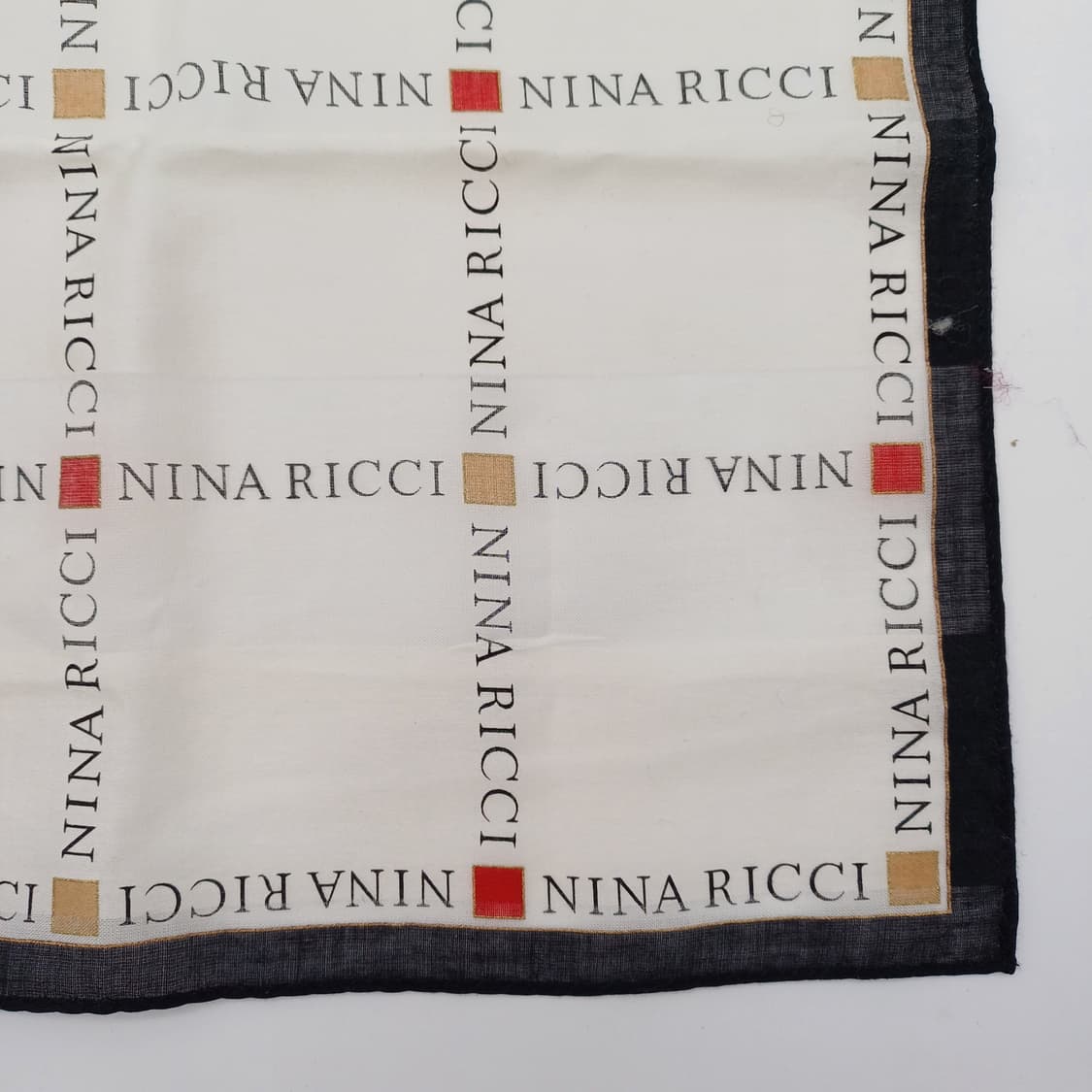 NINA RICCI 니나리치 손수건 스카프[JBF8449_0505-07] 상품이미지5