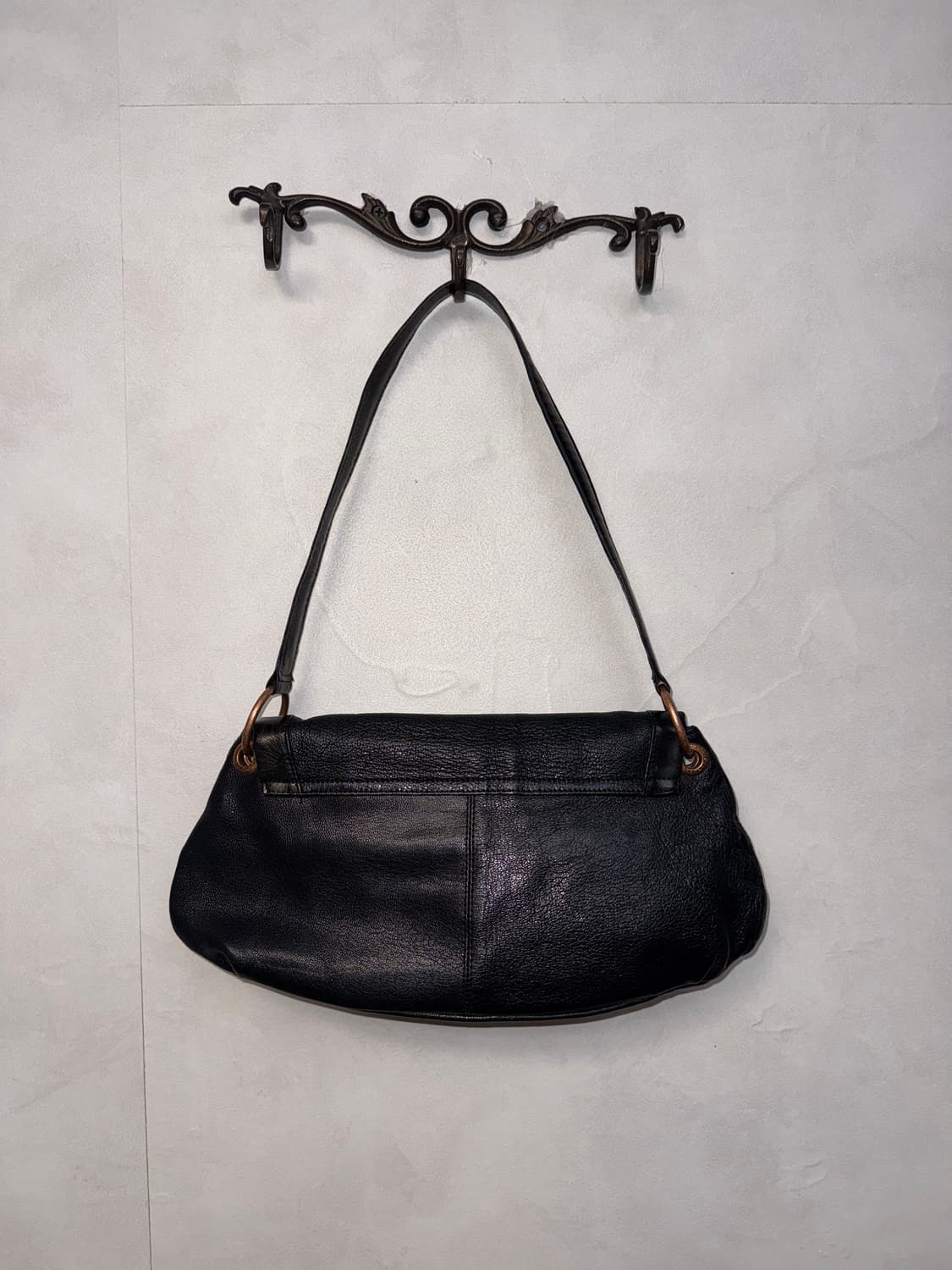 Vincis Bench black butterfly point 숄더백 상품이미지4