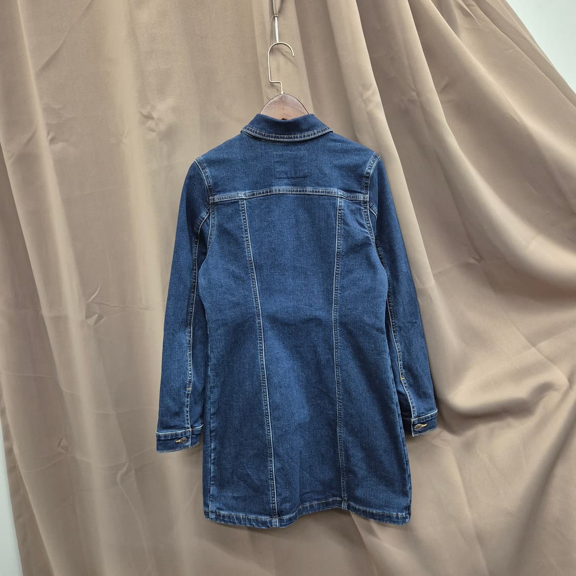 리바이스 프리미엄 여성 데님 원피스 2사이즈 상품이미지3